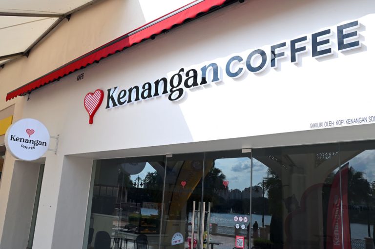 KCAFE-03